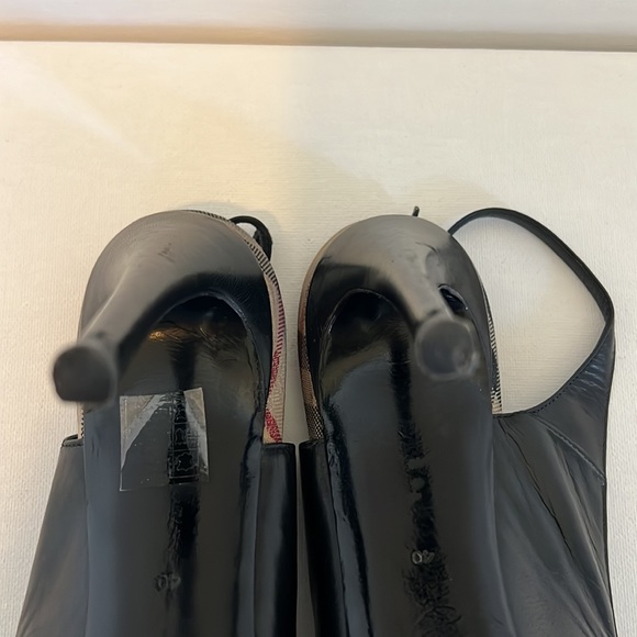 Burberry Black Sling Back - Picture 6 of 10